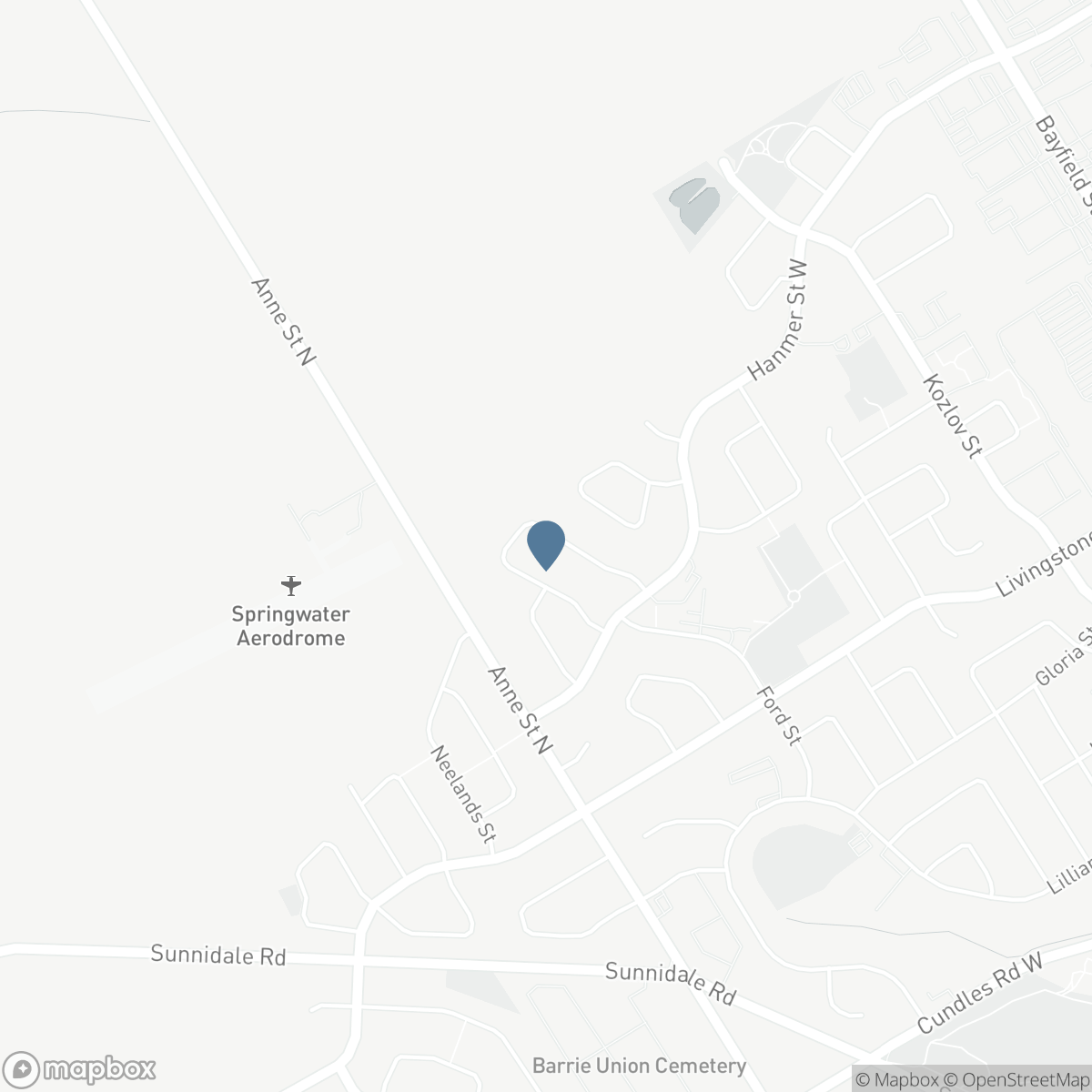 39 LAIDLAW DRIVE, Barrie, Ontario L4N 7S2